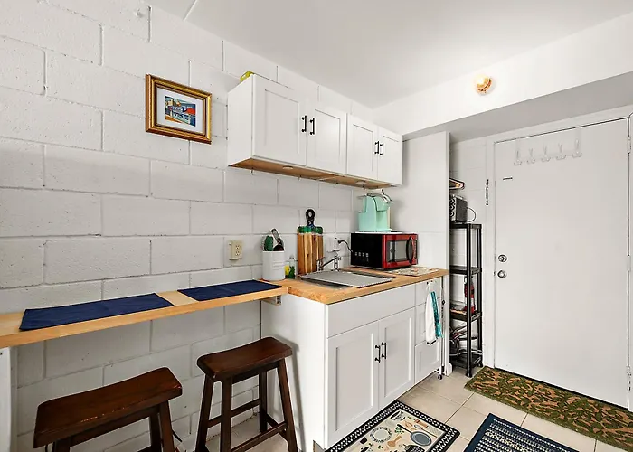 Holiday home Cozy Efficiency At Marshall Inn *